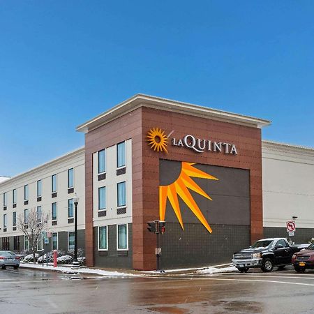 La Quinta By Wyndham Jamestown Extérieur photo